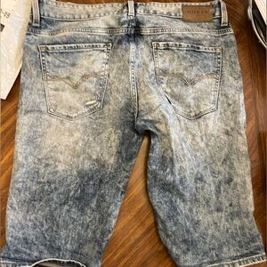 Used guess Jean shorts size 34